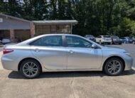 2017 Toyota Camry XLE Auto (Natl)