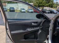 2017 Toyota Camry XLE Auto (Natl)