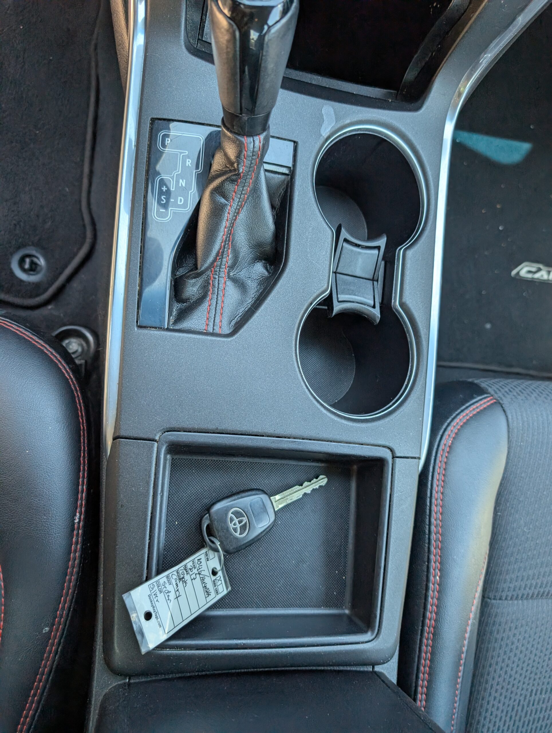 2017 Toyota Camry XLE Auto (Natl)