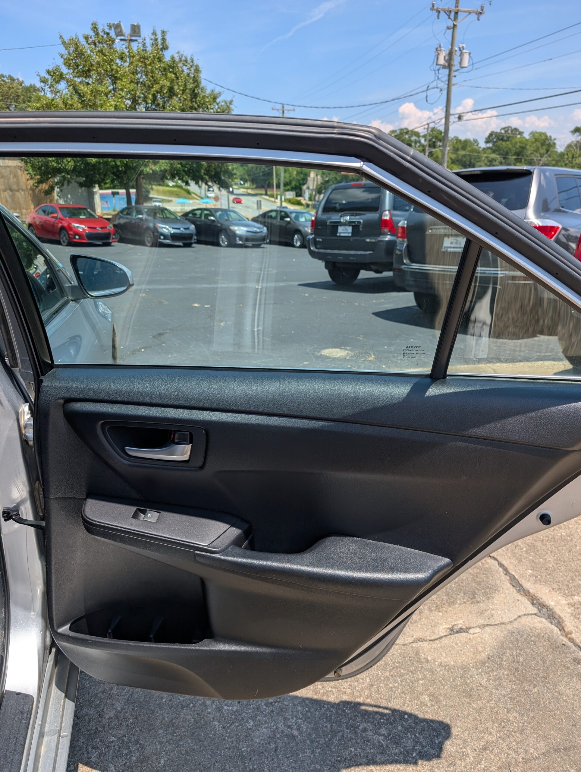 2017 Toyota Camry XLE Auto (Natl)