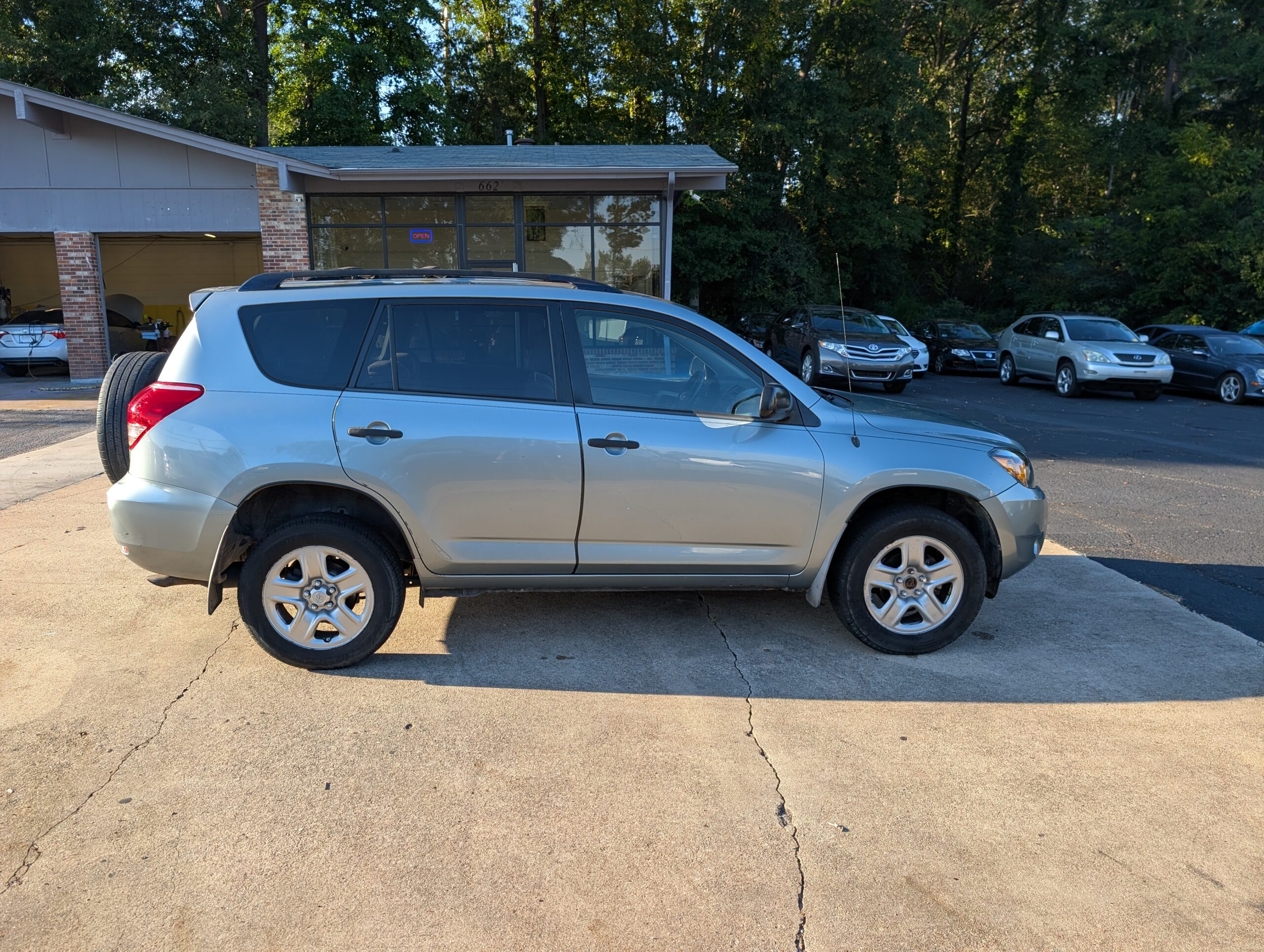 2008 Toyota RAV4 FWD 4dr 4-cyl 4-Spd AT (Natl)
