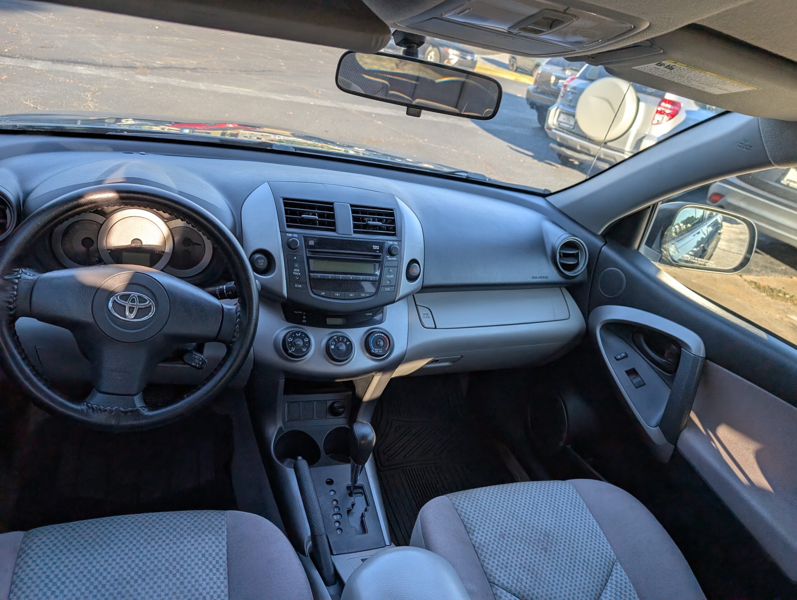 2008 Toyota RAV4 FWD 4dr 4-cyl 4-Spd AT (Natl)
