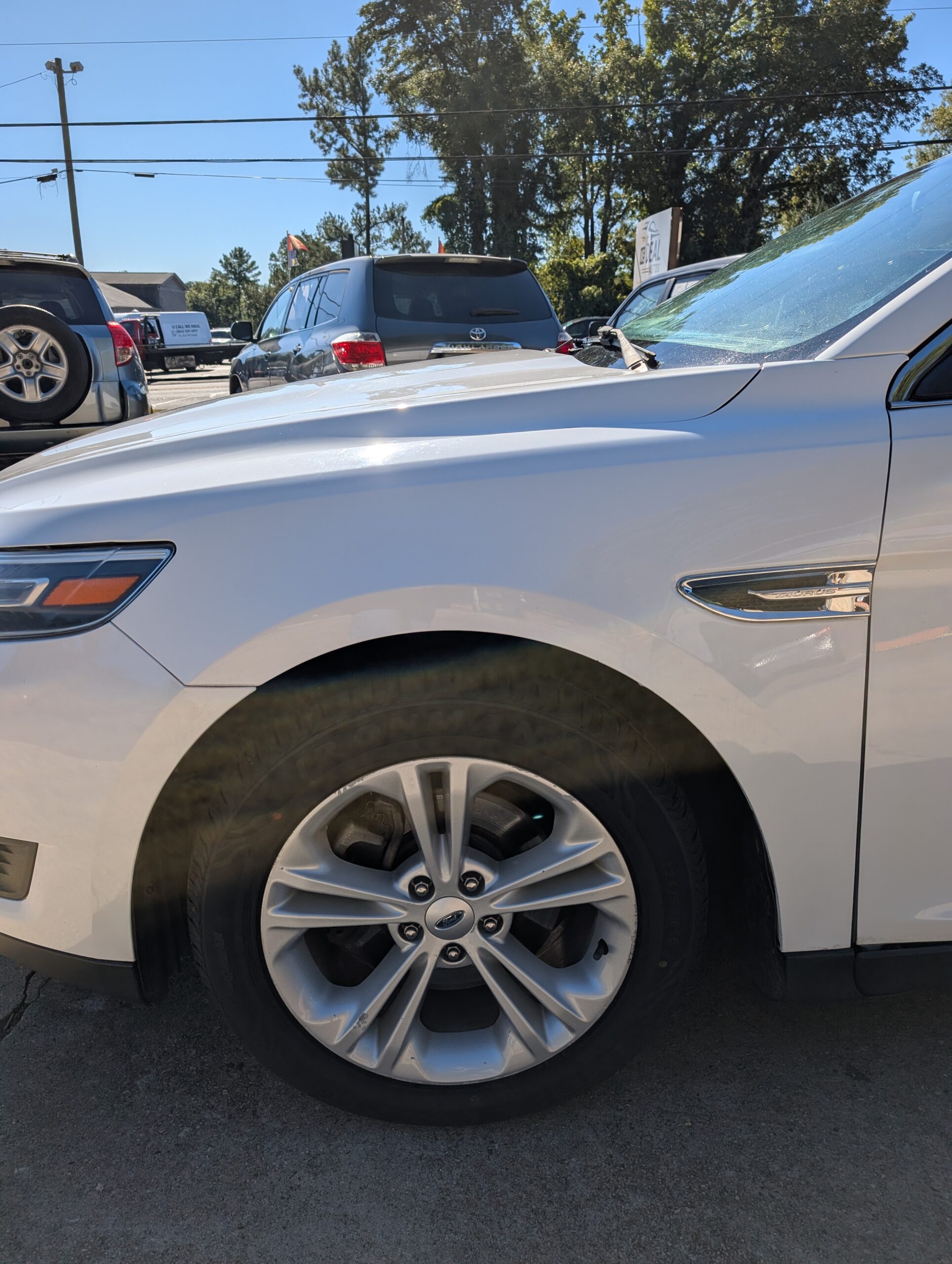 2018 Ford Taurus SE FWD
