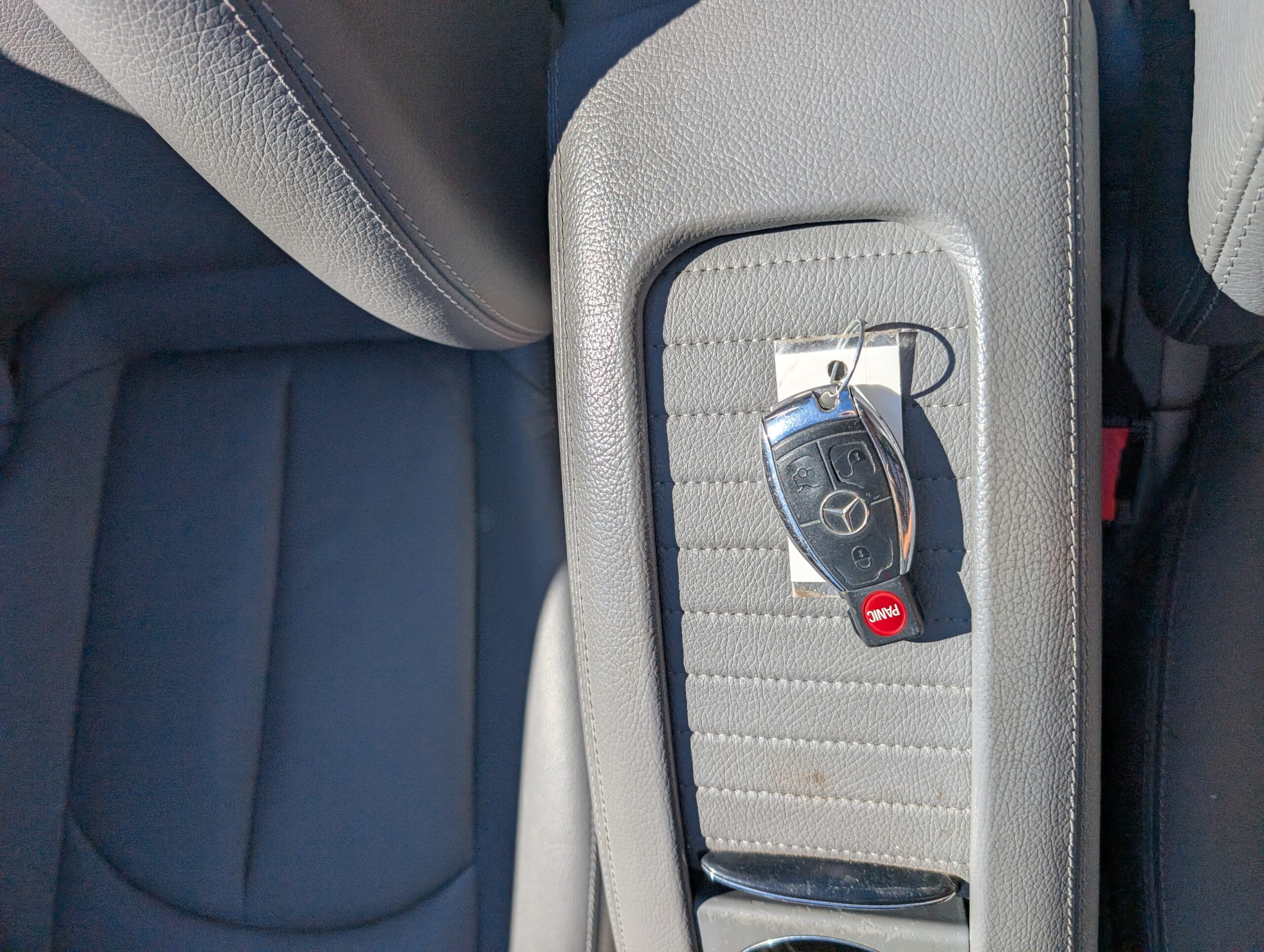 2007 Mercedes-Benz CLK-Class 2dr Cabriolet 5.5L